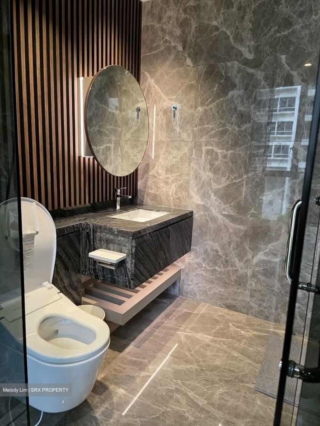 33 Devonshire  (D9), Apartment #586209181